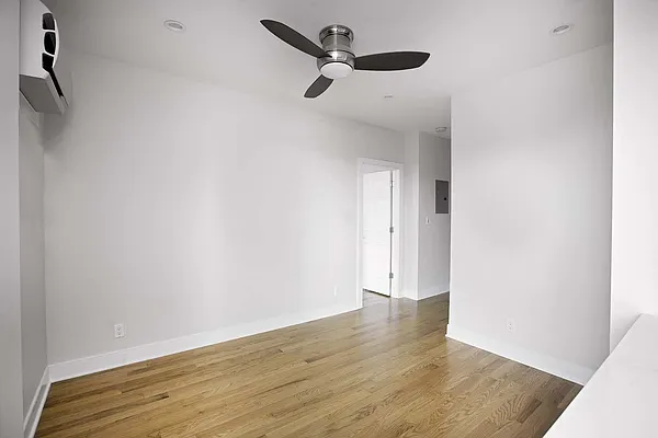 Rented by New Age Realty Group | media 29