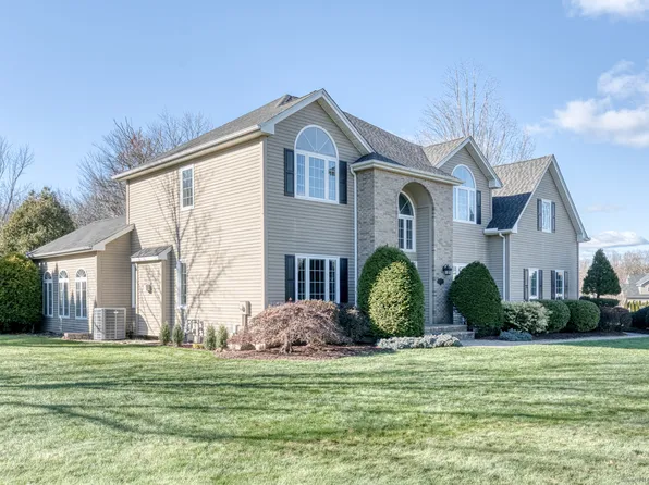 55 Steeplechase Drive, Southington, CT 06489