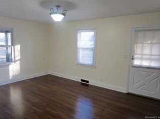 2896 Old Town Rd, Bridgeport, CT 06606