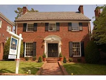 3505 Fulton St NW photo 1