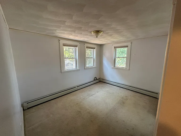 Bedroom #1