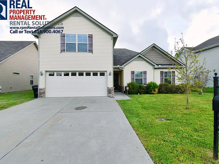 1613 Ursuline Ln — Photo 1