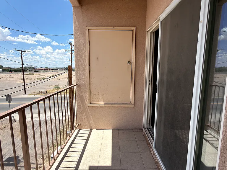 2110 Bex St #D — Photo 7