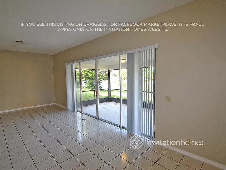 3754 Woods Walk Blvd — Photo 5