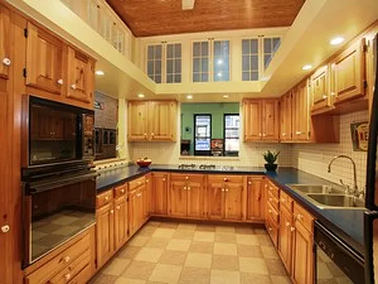 Sold by Corcoran | media 32