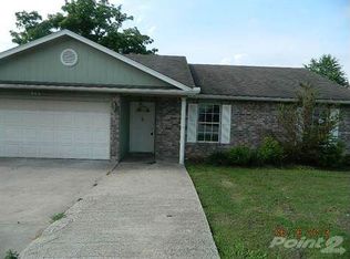 904 E Olrich St, Rogers, AR 72756