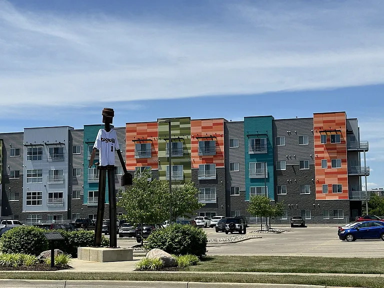 Marketplace — Photo 18