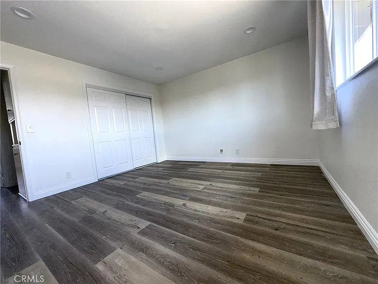 6911 Laurelhurst Dr — Photo 15