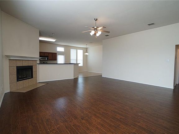 5th image of 1006 Sipapu Ct