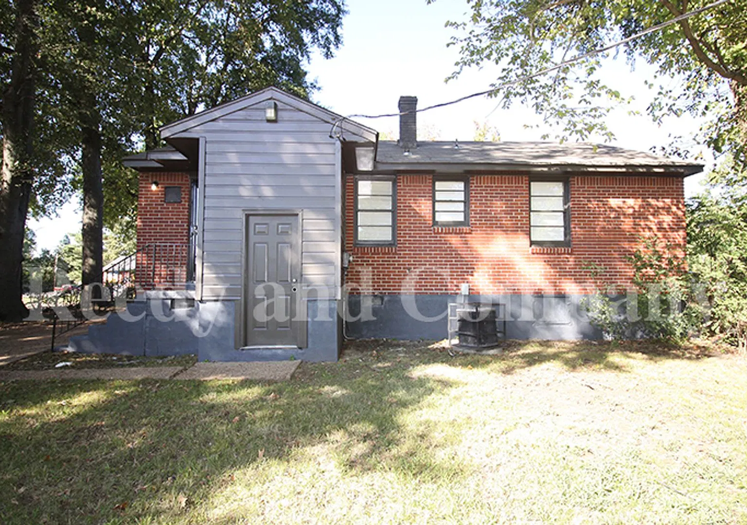 Welcome to 1841 S. Sutton Drive! — Photo 4