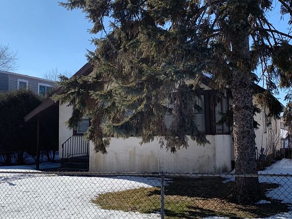 2nd image of 1027 Smith Ave S