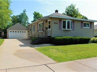 1530 Peach St, Wisconsin Rapids, WI 54494