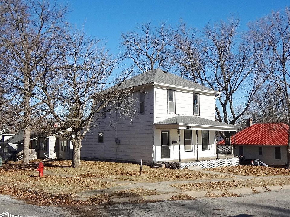 1st image of 223 W Nodaway St