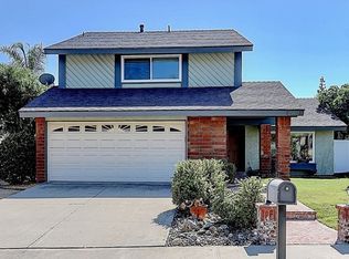 25862 Chapel Hill Dr, Lake Forest, CA 92630