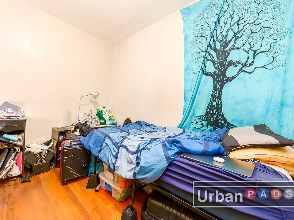 2nd image of 891 Saint Johns Pl #2B