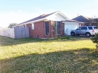 201 Cavalry Trl, Elgin, TX 78621