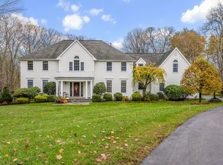 1 Titus Ct, Katonah, NY 10536