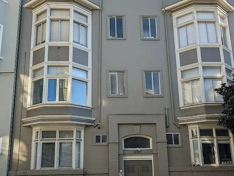 1449 Washington St #4 — Photo 1