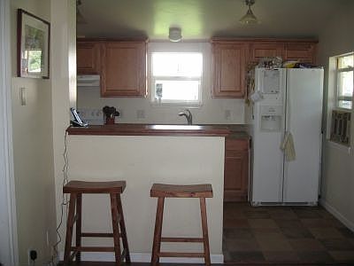 eat in bar area