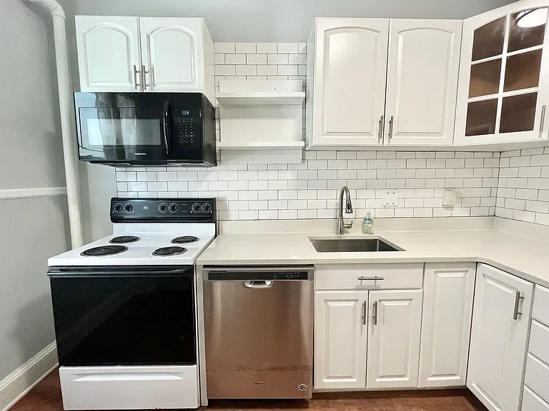 56 Hillside Pl #1 — Photo 33