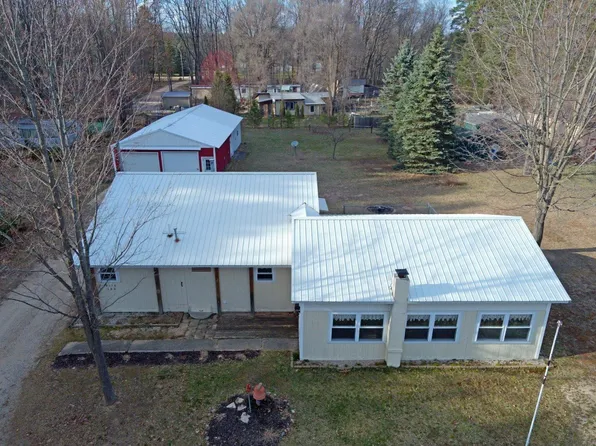 6116X100 W Broadway St, Lake City, MI 49651