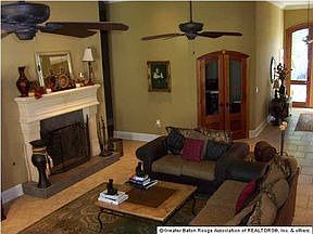 5th image of 15006 N Pointe Dr