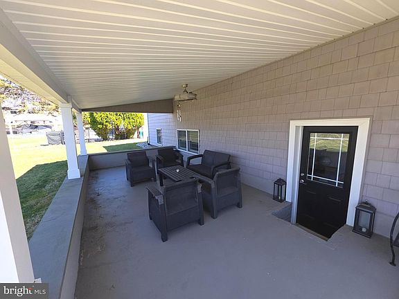 5th image of 156 Crockett Rd