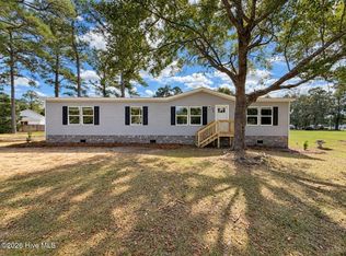 809 Garner Drive, Newport, NC 28570