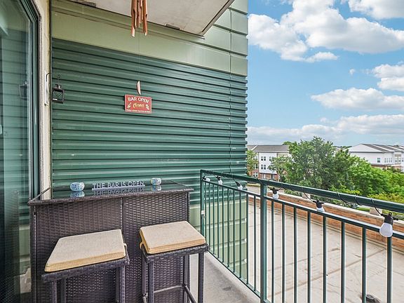 4th image of 6420 Double Eagle Dr Unit 409