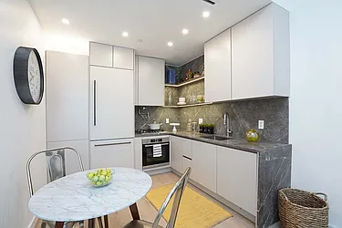 Sold by The InHouse Group