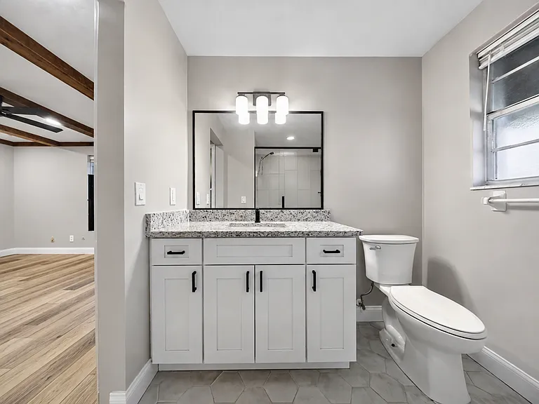 791 Lindenwood Cir E — Photo 21