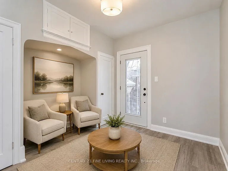 52 Kenwood Ave — Photo 11