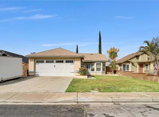 14008 Ridgewood Dr, Fontana, CA 92337