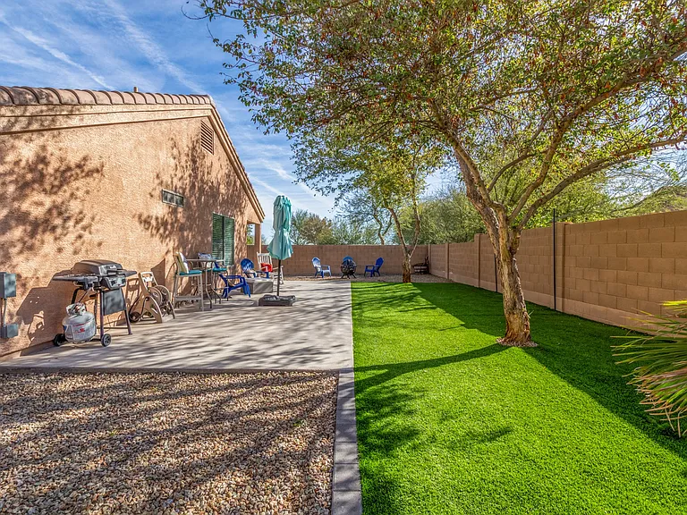 1893 E Diego Ct — Photo 36