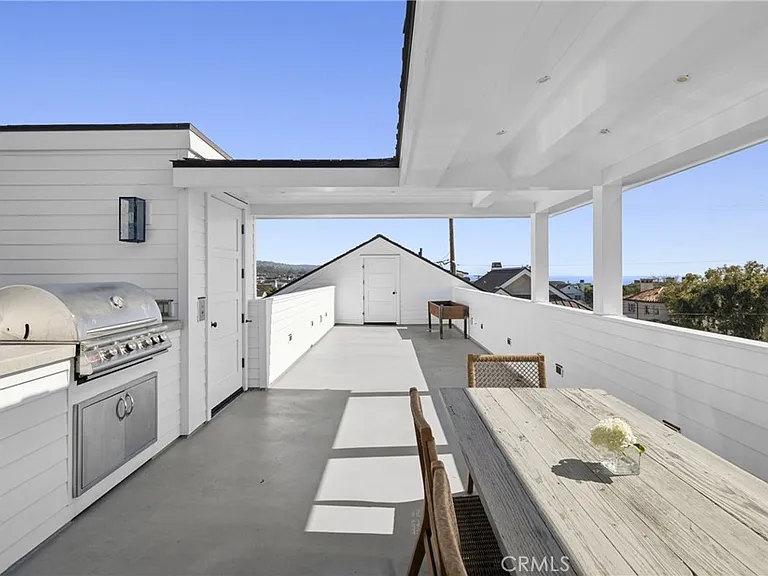 302 Orchid Ave — Photo 32
