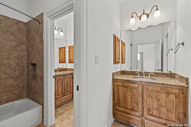 623 Sentry Hl — Photo 23