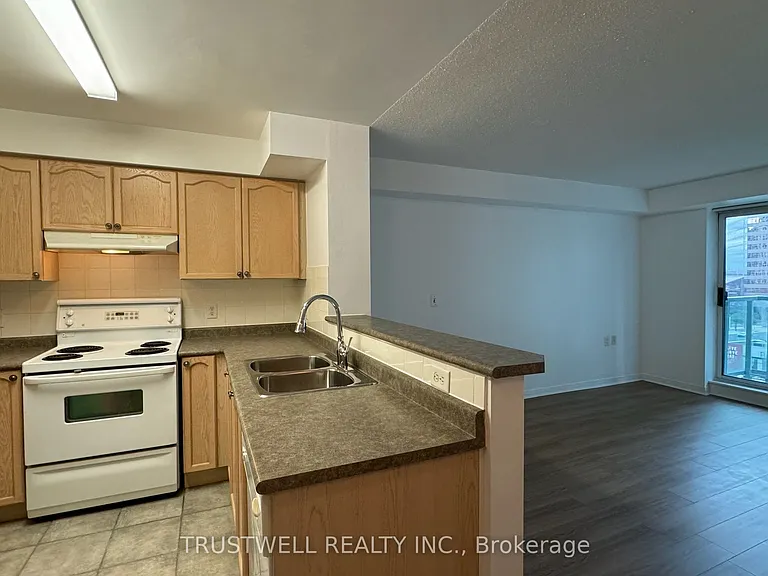 20 Olive Ave #803 — Photo 3
