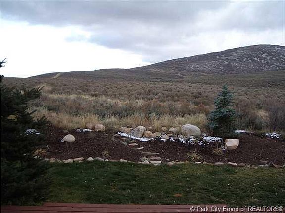 4th image of 5650 N Aspenleaf Dr