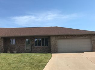 411 Cleveland Ct, Remsen, IA 51050