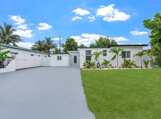 301 NW 108th St, Miami, FL 33168