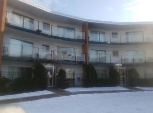 3030 E 79th St #1, Chicago, IL 60649