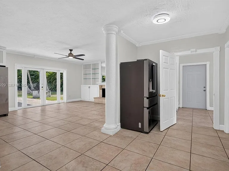 8220 SW 152nd St — Photo 37