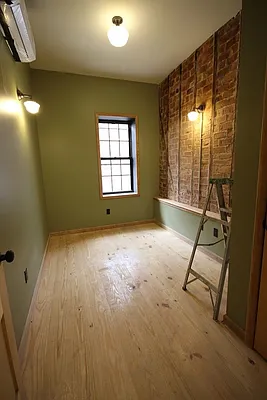 Rented by Lodger Corp | media 10