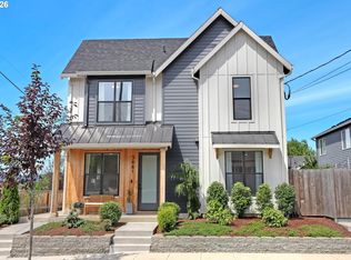 3881 SE 28th Ave, Portland, OR 97202