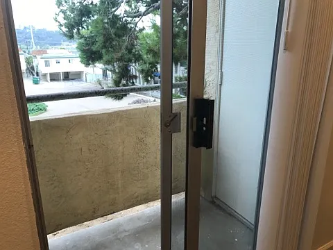 University Place Apartments — Photo 10