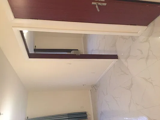 Rented by 18 REALTY | media 10