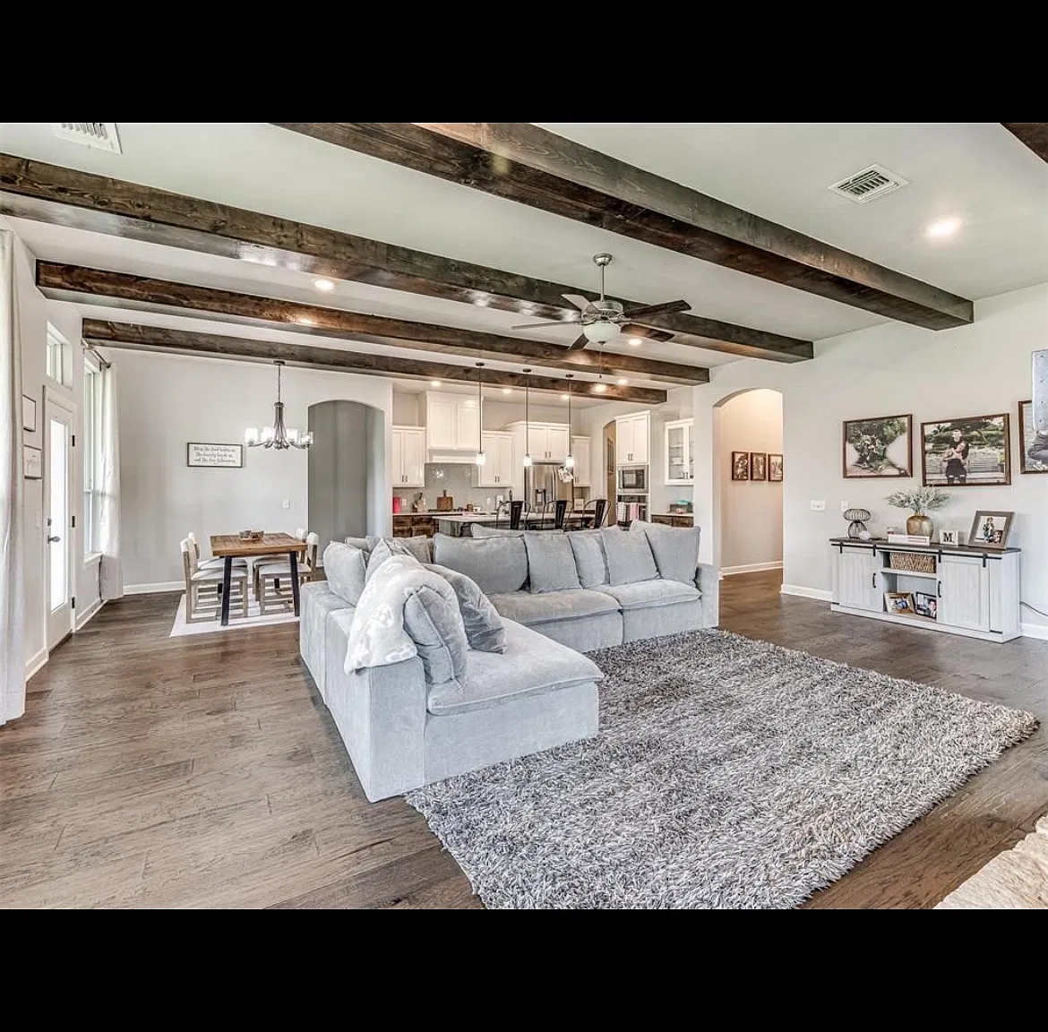 3 bed, 2155 sqft, $2,700 — Photo 4