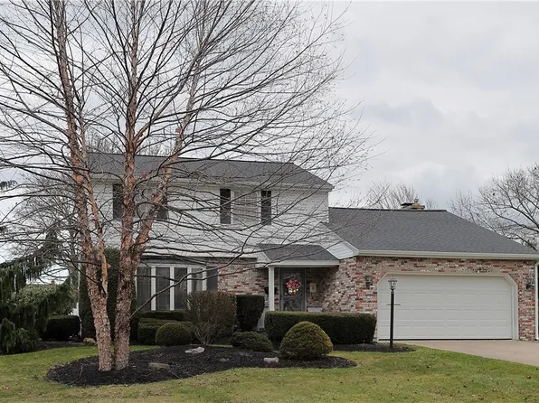 3401 Patio Dr, Erie, PA 16506