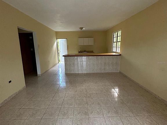 3 Barranca, Barranquitas, PR 00794 | Zillow