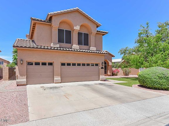 2nd image of 6572 W Abraham Ln